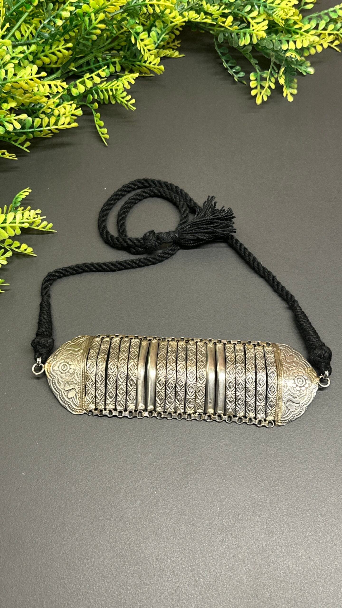 ✨Antique Oxidized Silver Geometric Panel Choker Necklace - Image 3